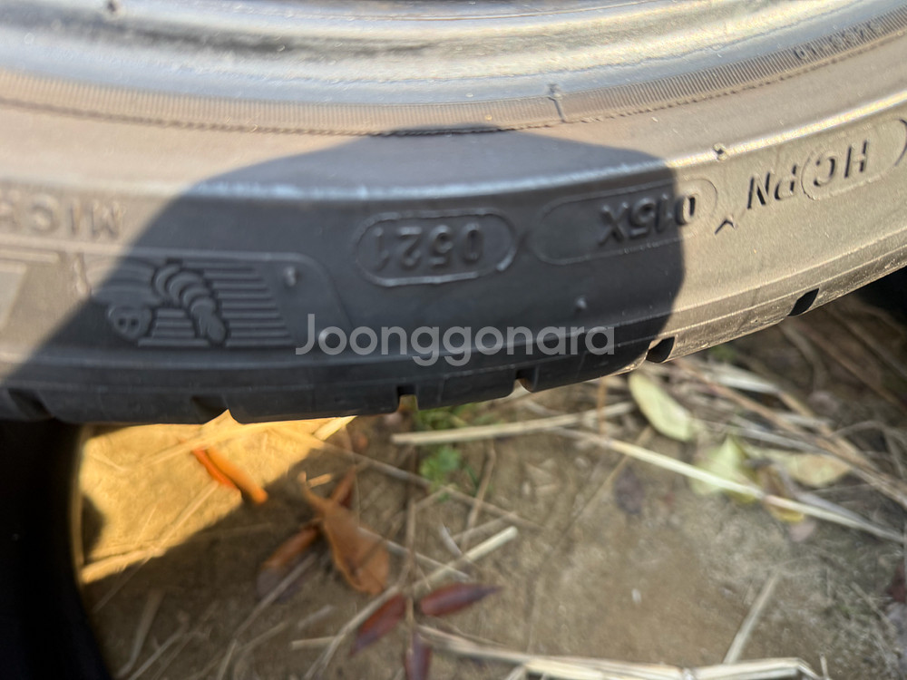 2553520 미쉐린PS4 A급 2본 팝니다--1