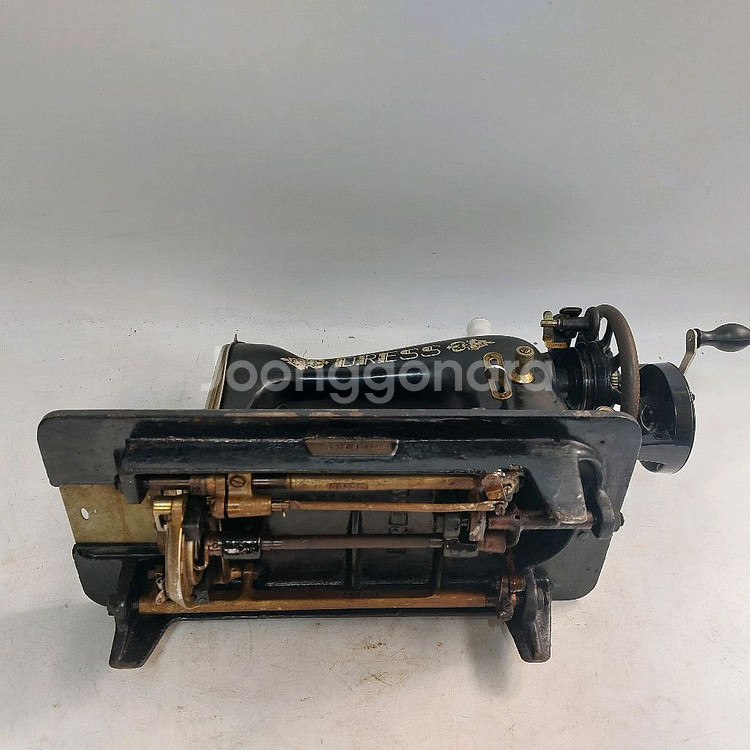 옛날 재봉틀/ 미싱--4