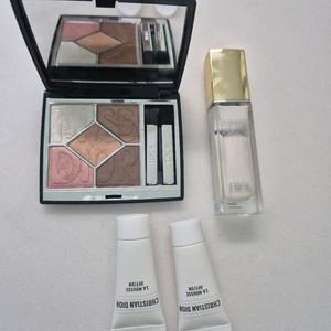 디올 아이섀도(664번)/하이라이터