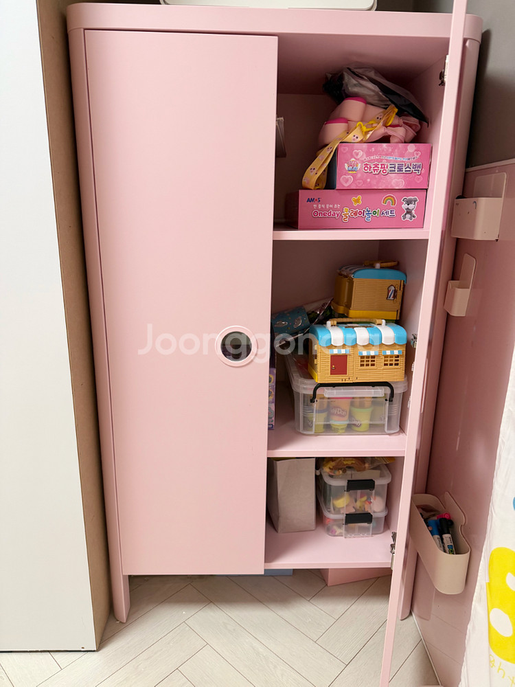 이케아 부숭에 옷장 수납장 (옷봉설치가능)--3