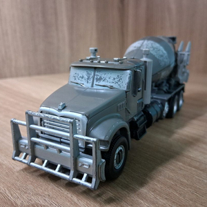 트랜스포머 데바스테이터-믹스마스터[스튜디오 시리즈]