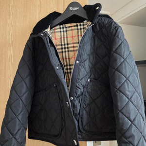 버버리 퀼팅 험비 블랙 s (humbie)