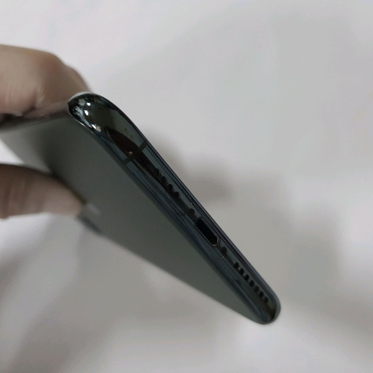 아이폰 11프로맥스 256GB 깔끔 저렴 정상해지--5