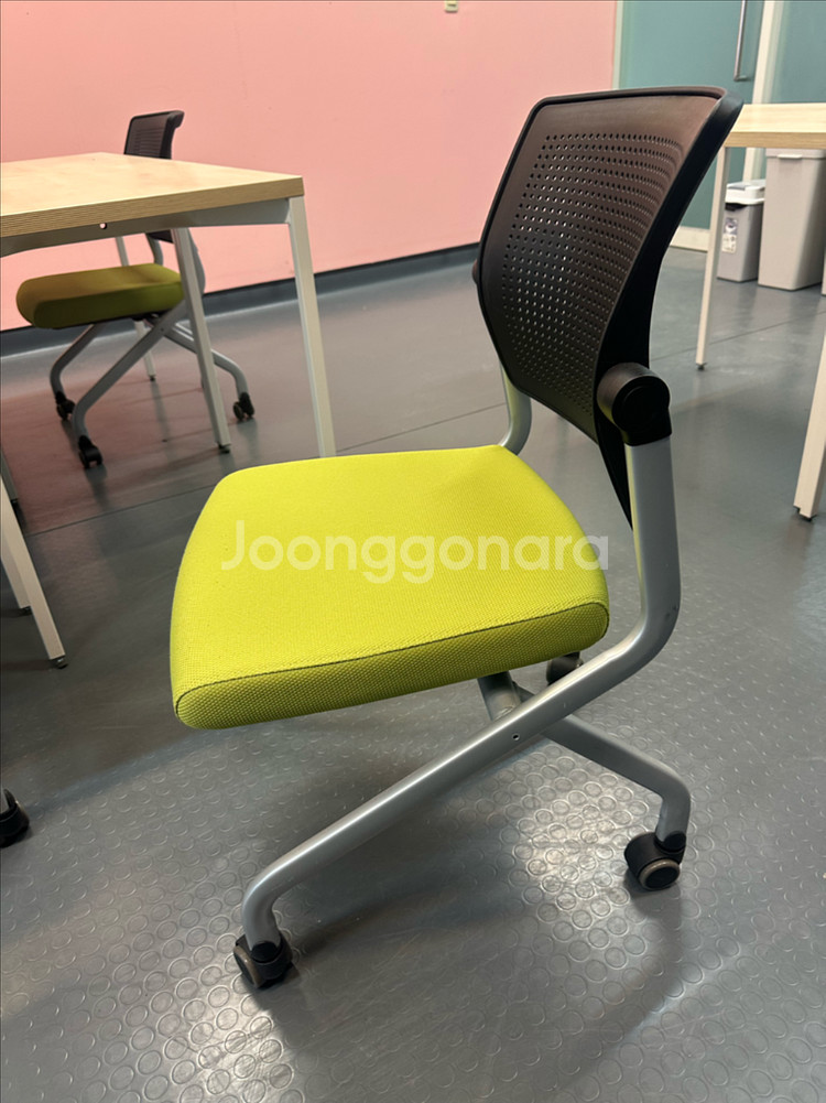 강의 학생용 의자 12개일괄 연두색10개 파랑색2개--1