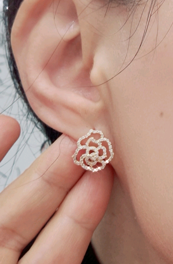 14k 옐로골드 골저스 장미 펜던트 귀걸이세트(1.123돈) 이미지