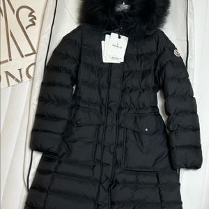 (매장 새상품) 몽클레어 클로에 롱 패딩 백화점 새상품 팔아요 이미지