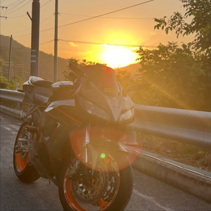 혼다 CBR1000RR 부품차
