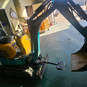 미니굴삭기 008구보다미니굴삭기