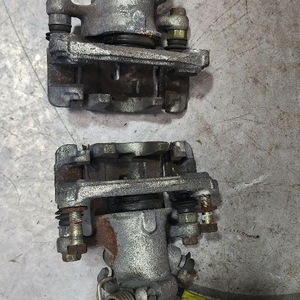 투카 리어캘리퍼 세트