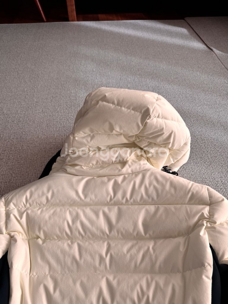 몽클레어 그레노블 여성 자켓 판매--5