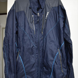 아이더 남성 경량 바람막이 (L)