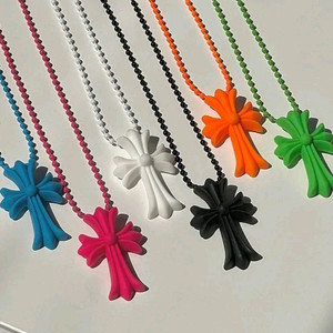 크롬하츠 실리크롬 목걸이 팝니다 (블랙)