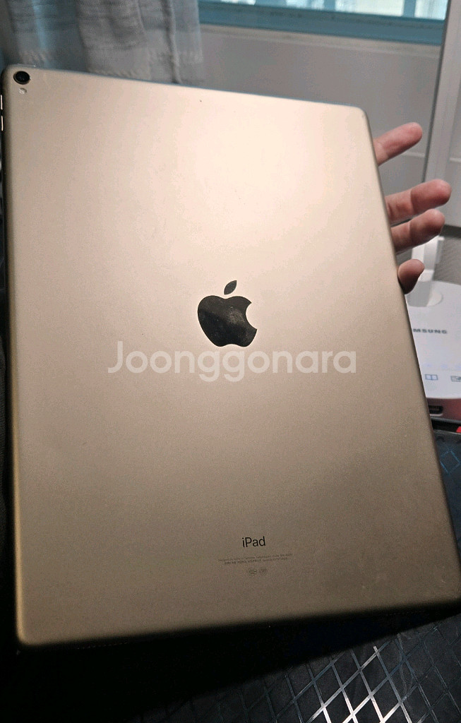 아이패드 프로 12.9인치 2세대+애플펜슬+키보드--2