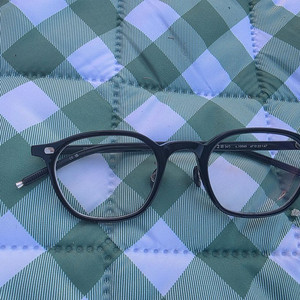 텐아이반 NO.2 뿔테