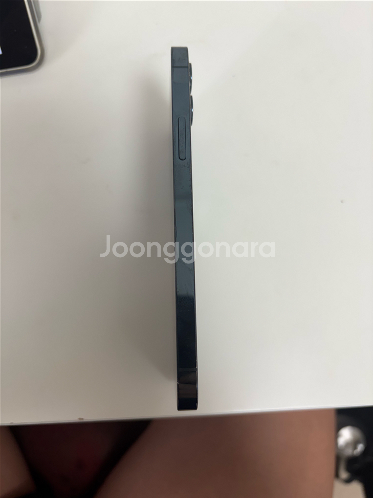 아이폰12 프로 128기가 파손폰--8