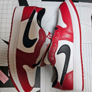 (275,280,285) 나이키 조던1 로우 시카고