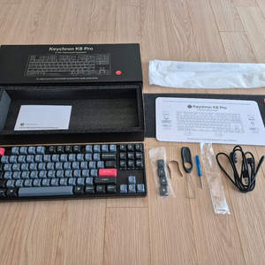 키크론 K8 pro 알루미늄 RGB 핫스왑 적축 기계식 키보드