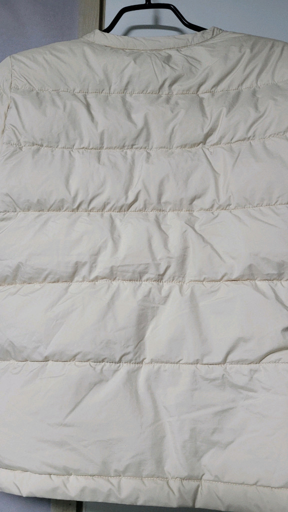 빈폴키즈 아이보리 패딩 140사이즈입니다 새옷수준--4