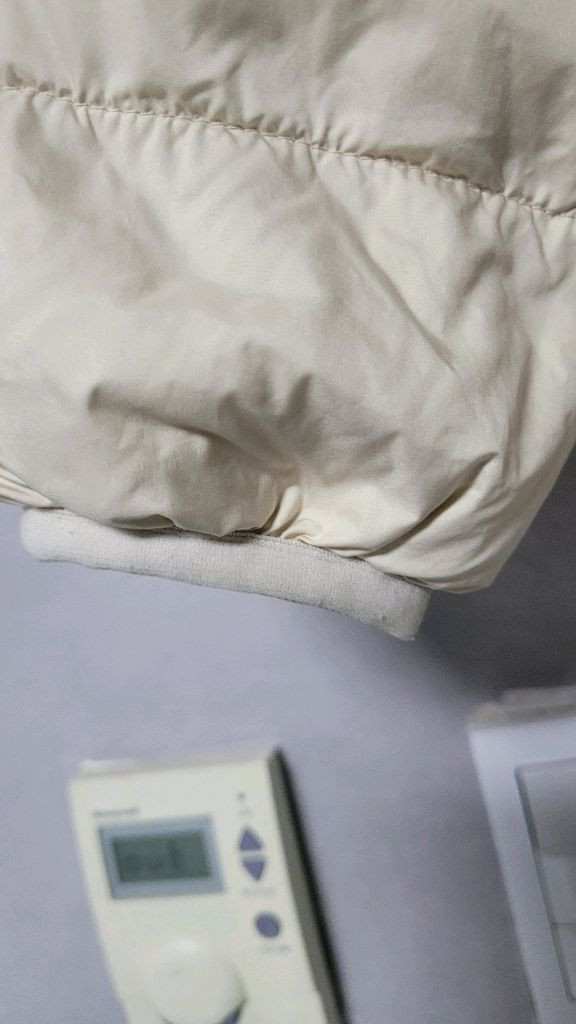 빈폴키즈 아이보리 패딩 140사이즈입니다 새옷수준--8