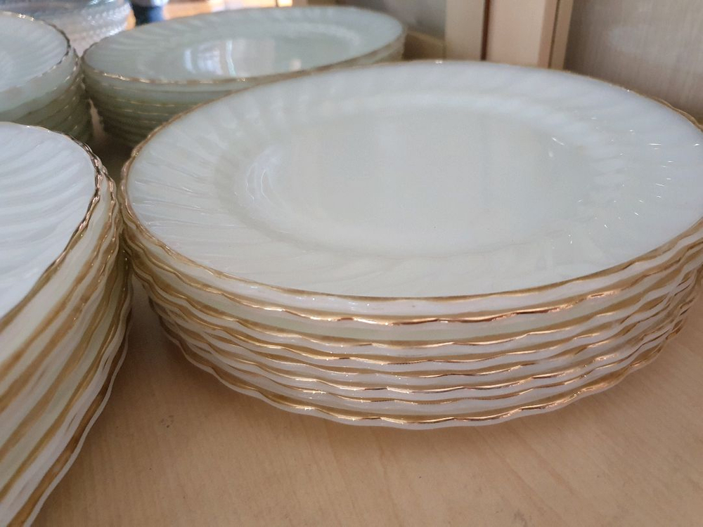 빈티지 앵커호킹 Anchor Hocking 밀크 글라스 접시 골든 쉘 Golden Shell 이미지