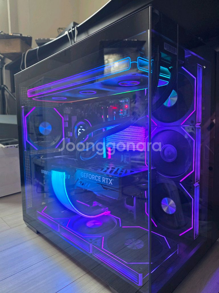라이젠7 9800X3D RTX5070TI 신품PC 팝니다--2