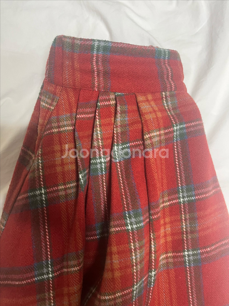 플리츠 체크 패턴 롱스커트--4