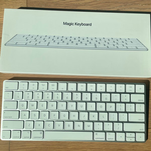 [신품급] 애플코리아 정품 매직키보드 A1644(영문자판)