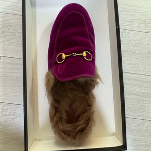 구찌 벨벳 털 슬리퍼