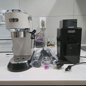 에스프레소 커피머신 + 그라인더 세트 이미지