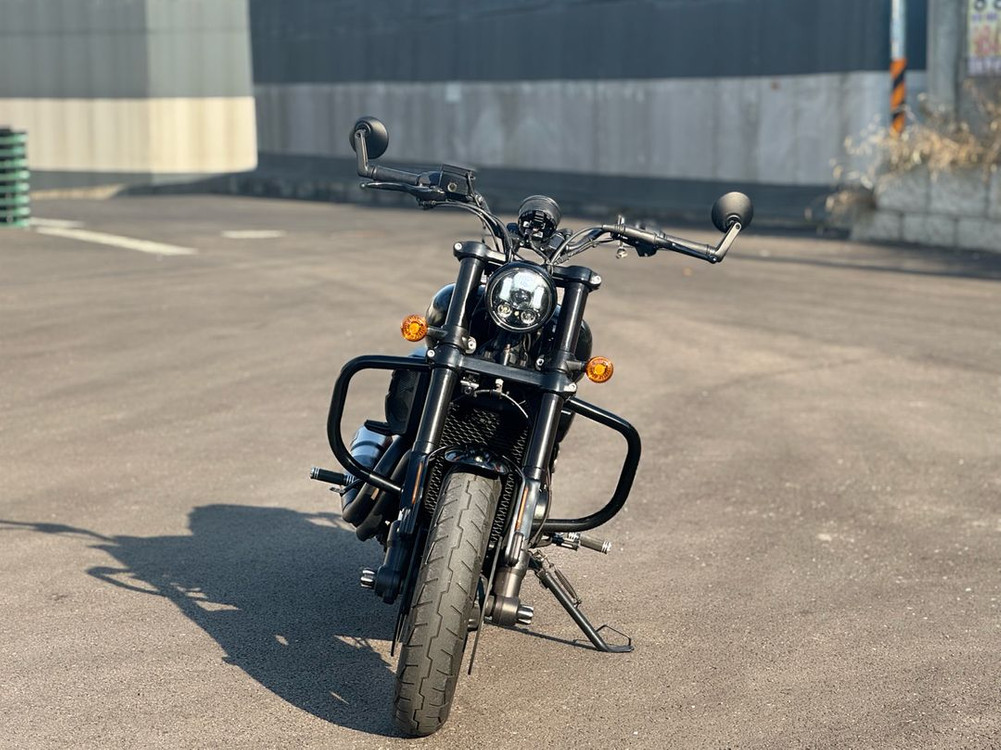 할리 스트리트로드 750 18년식 9천키로 튜닝 잘되어있는차량 판매합니다 이미지