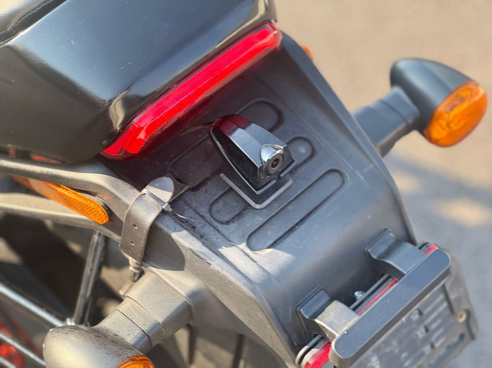 할리 스트리트로드 750 18년식 9천키로 튜닝 잘되어있는차량 판매합니다 이미지