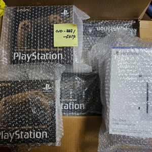 PS5 30주년 리미티드 한정판 5종 (프로 슬림 포탈 엣지 듀센 디드) 풀세트