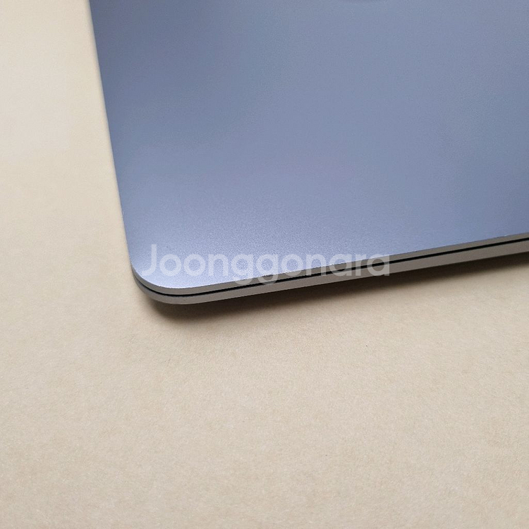 맥북 에어 M1 16GB/256GB--8