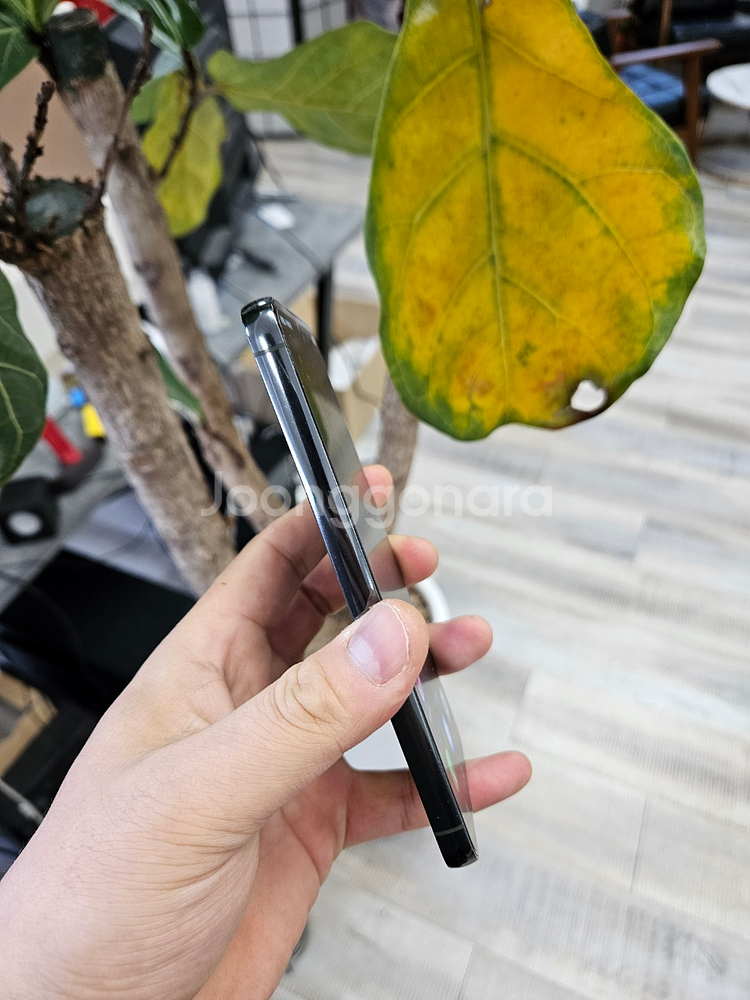 실사진 삼성 갤럭시s23 판매 중고폰 S911무잔상--3