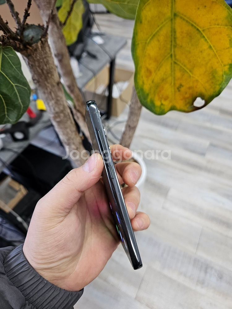 실사진 삼성 갤럭시s23 판매 중고폰 S911무잔상--5