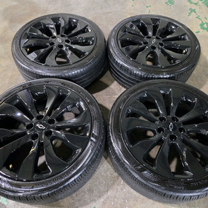 올뉴말리부,올란도 정품 19인치 휠타이어