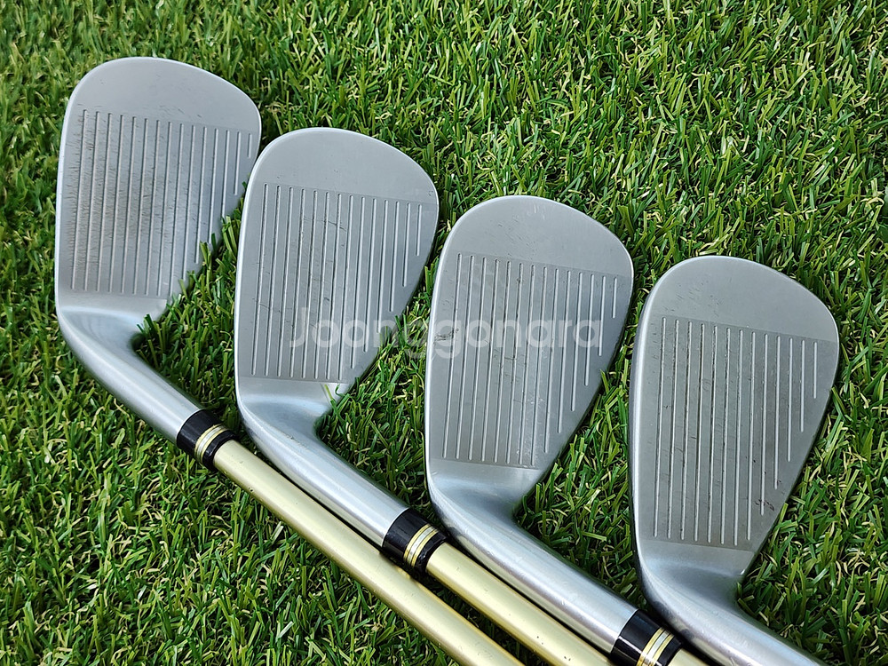 2스타 혼마뉴베레스 카본 R 5-S 9아이언 정품--4