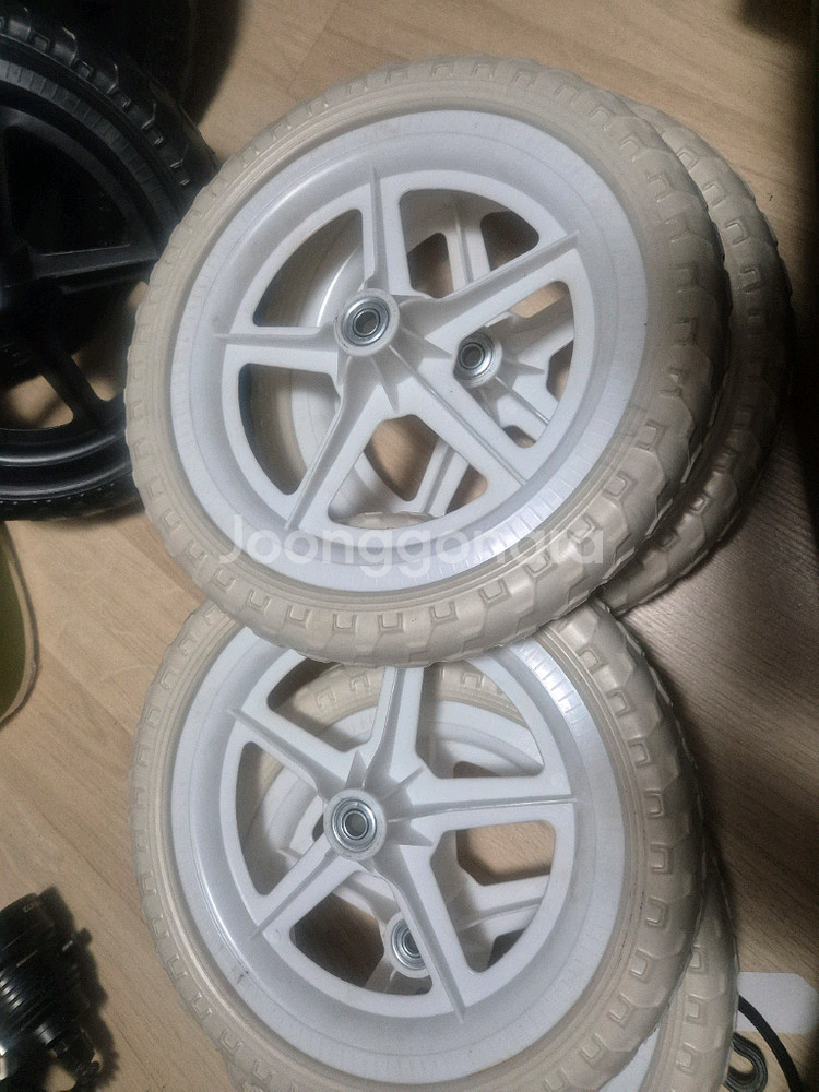 조과통바퀴 12인치 팝니다--4