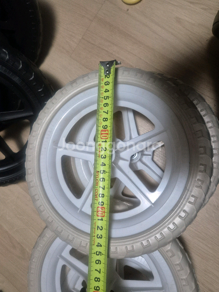 조과통바퀴 12인치 팝니다--5