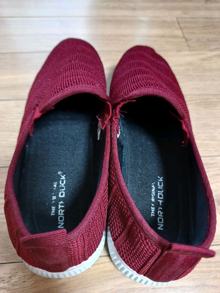 노스딕 뮬 운동화 235--2