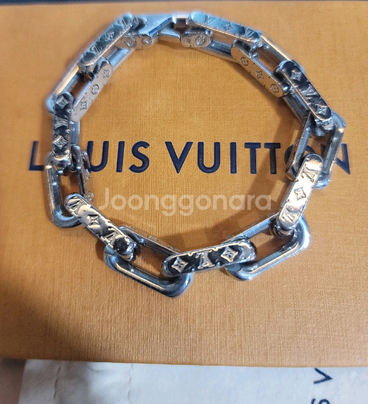 루이비통 버질아블로 팔찌--1