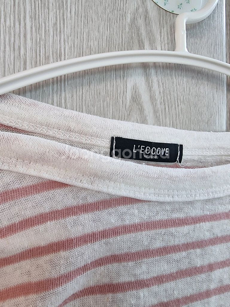 브랜드* 입술넥 린넨 티셔츠--1