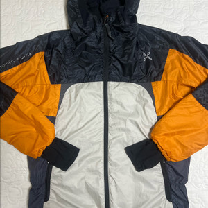 몬츄라 스카이 자켓 흰주 M