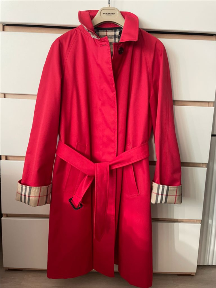 버버리 트렌치코트--3