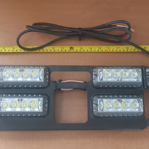파박이 써치 LED 싸이키램프 백색 12V 24V 화물차 중장비 트랙터 팝니다