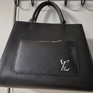 루이비x 마렐토트백(가격최종내림ㅜㅜ)