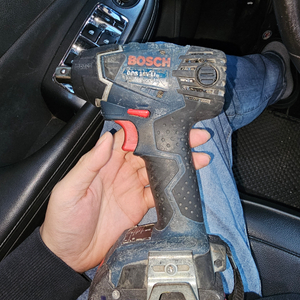 인버터 임팩트렌치