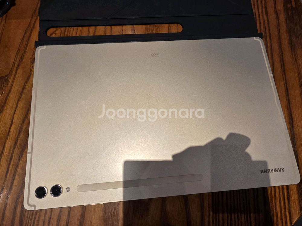 갤럭시탭 S9 울트라 256GB WiFi베이지 정품스마트북커버 포함 풀박스--0