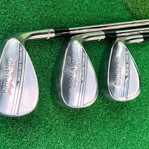 커클랜드 52, 56, 60 정품 웨지 판매합니다 (검정글씨)