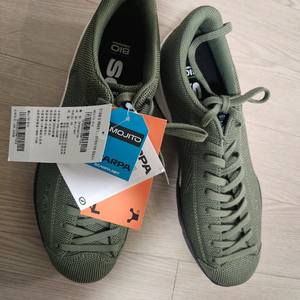 스카르파 모지토 BIO 올리브 새상품